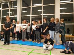 thumbs_20211010_210930